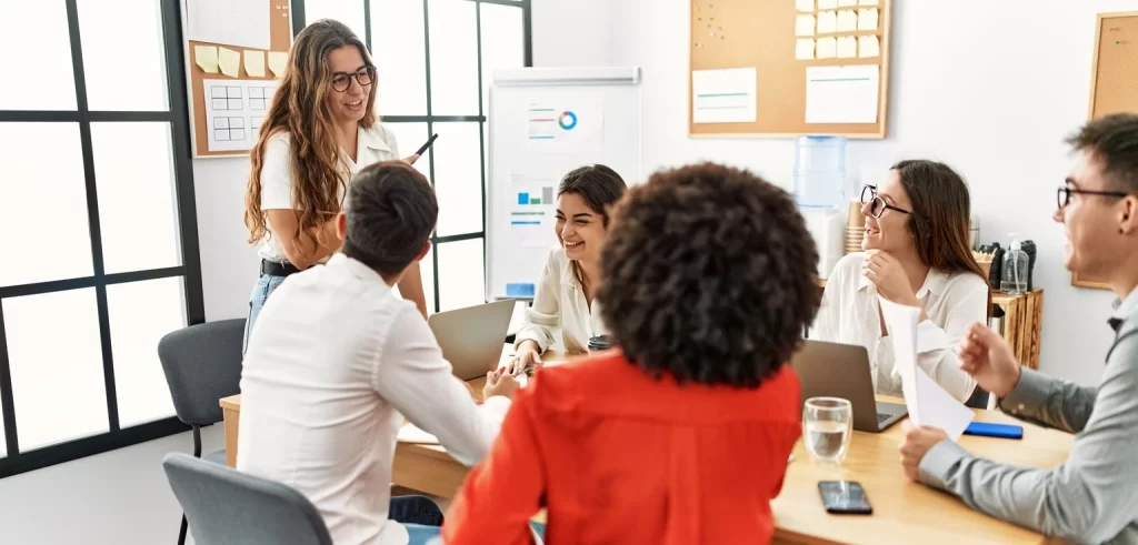 Aplicación de los IDG para promover bienestar corporativo, liderazgo consciente y desarrollo profesional en Panamá.
